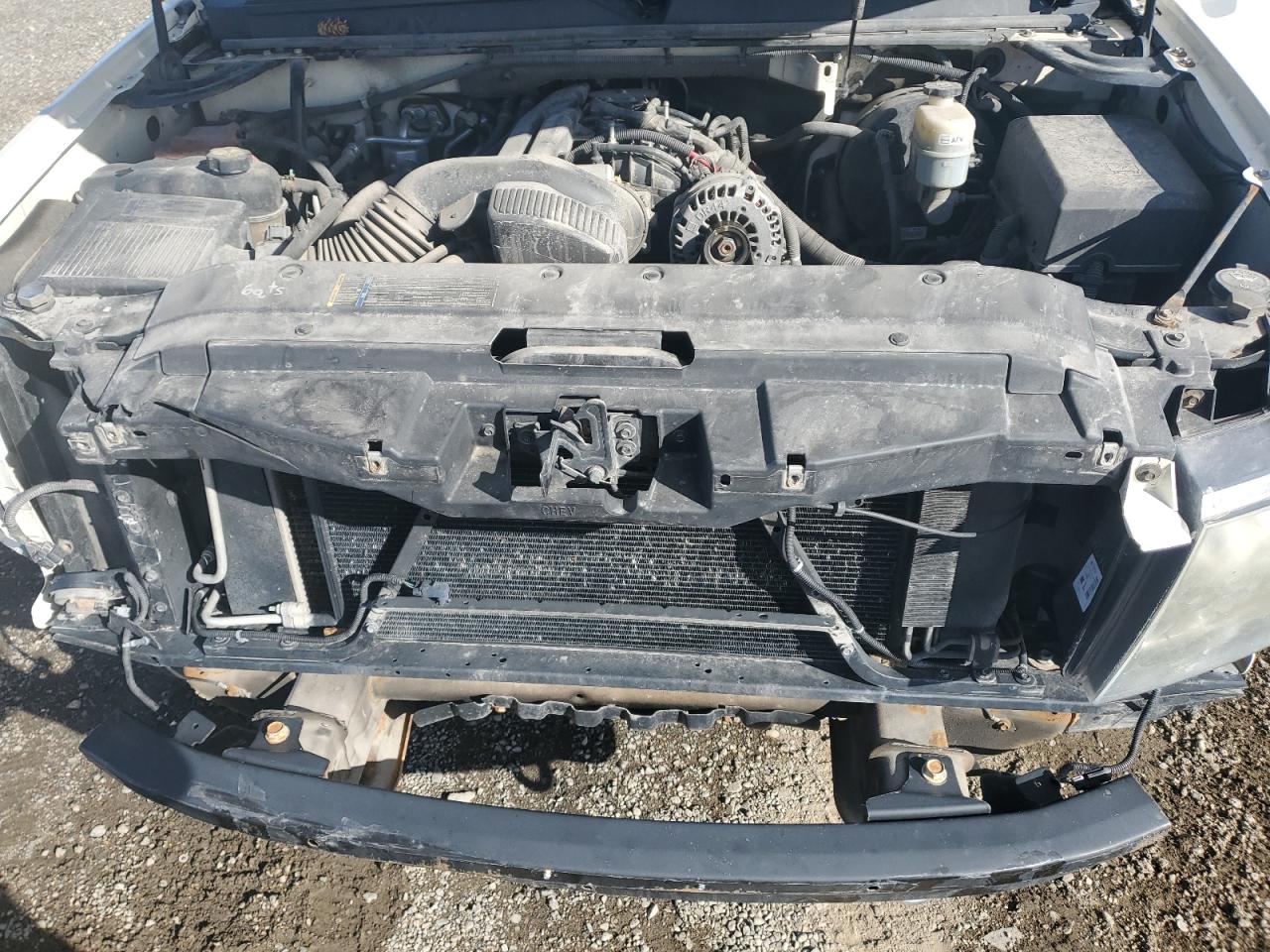 Chevrolet Suburban K1500 Ltz Image 8