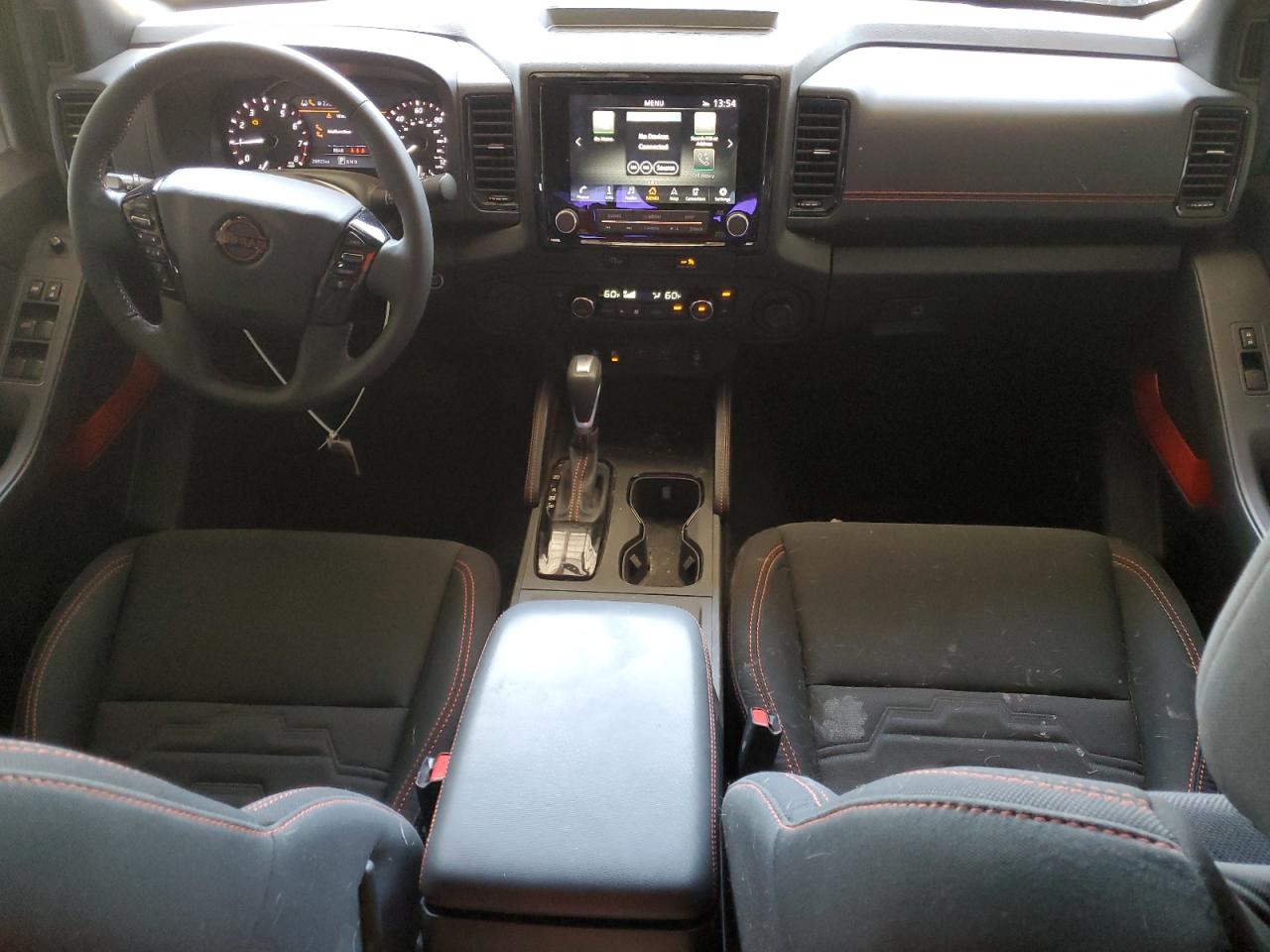 Nissan Frontier S Image 11