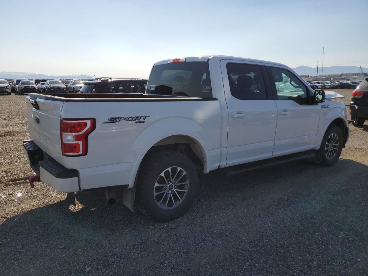 Ford F-150 Supercrew Image 3