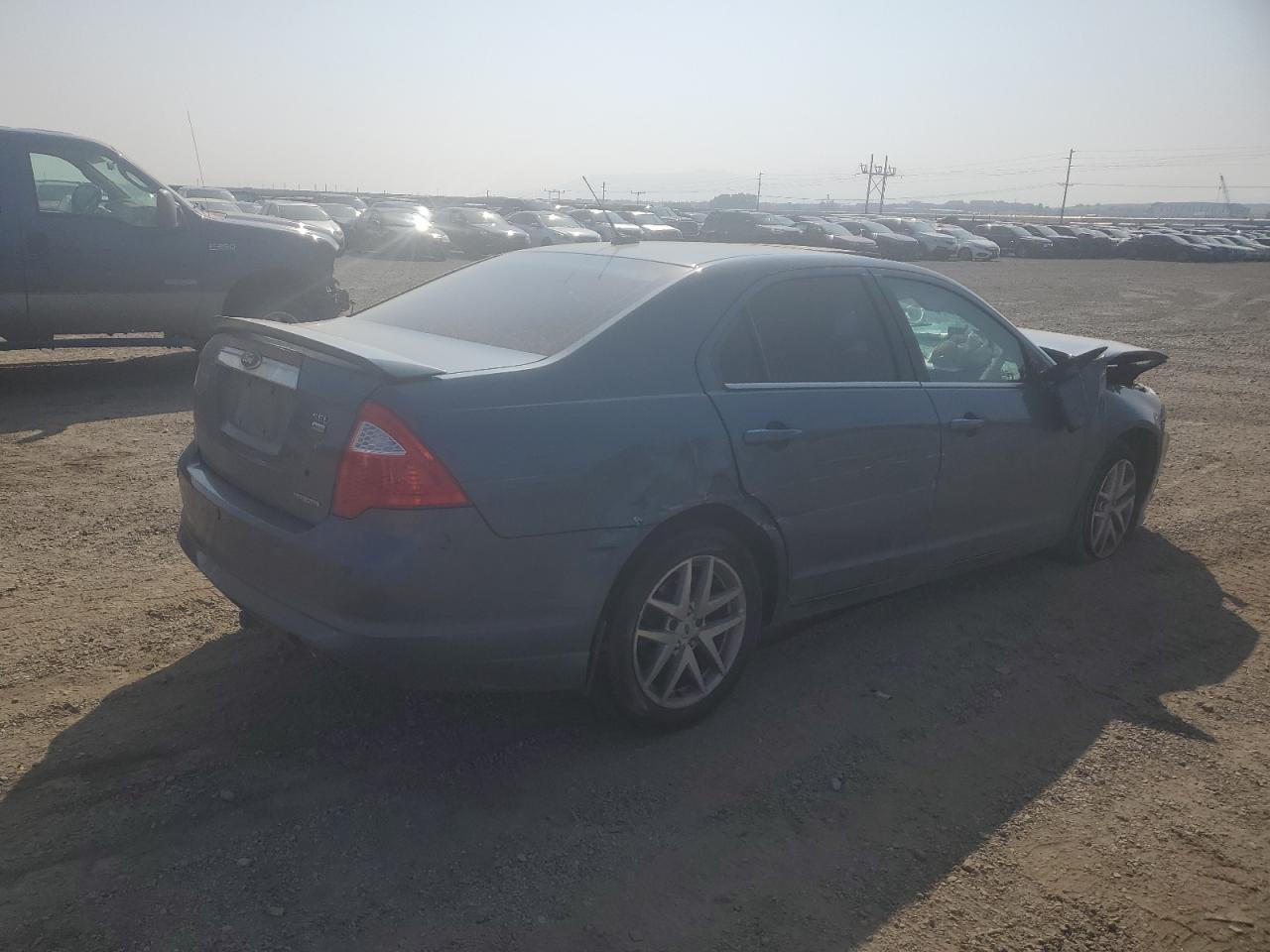 Ford Fusion Sel Image 2