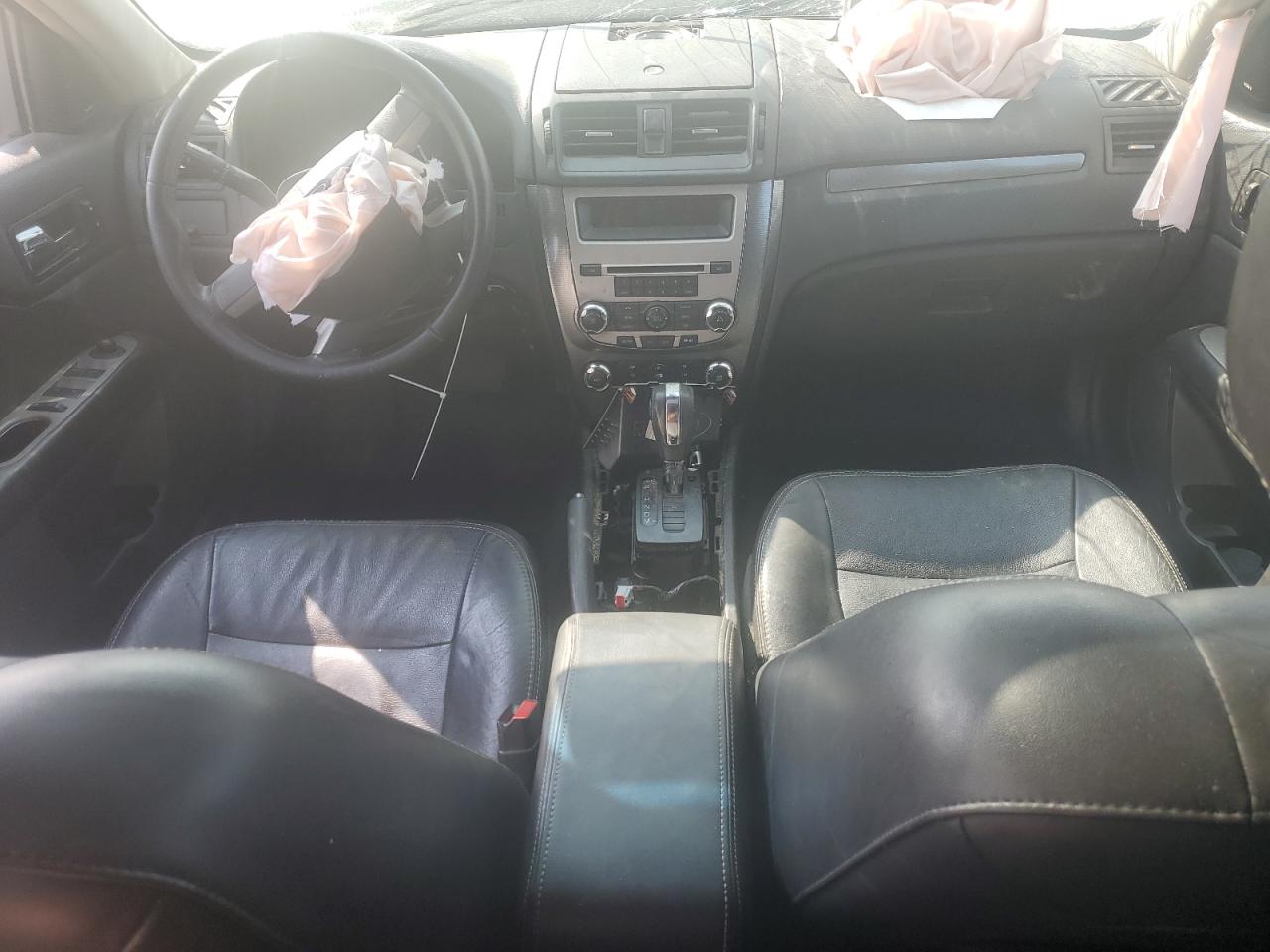 Ford Fusion Sel Image 9