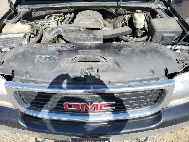 GMC Yukon K1500 Image 12