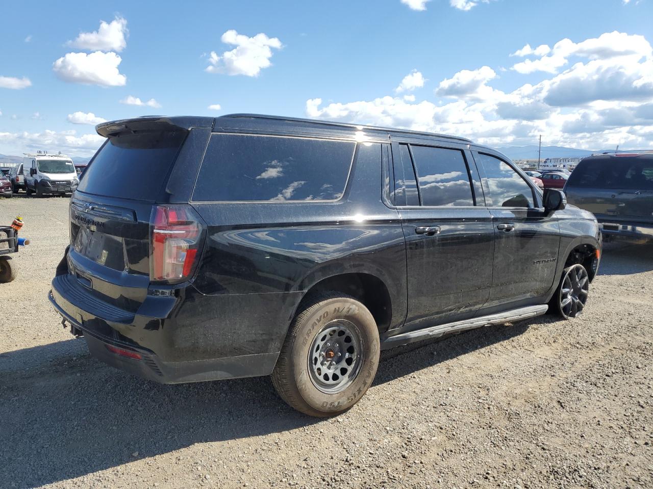 Chevrolet Suburban K1500 Rst Image 3