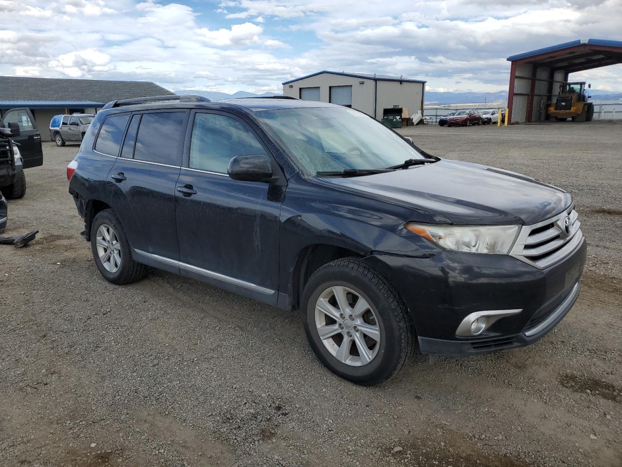 Toyota Highlander Base Image 7
