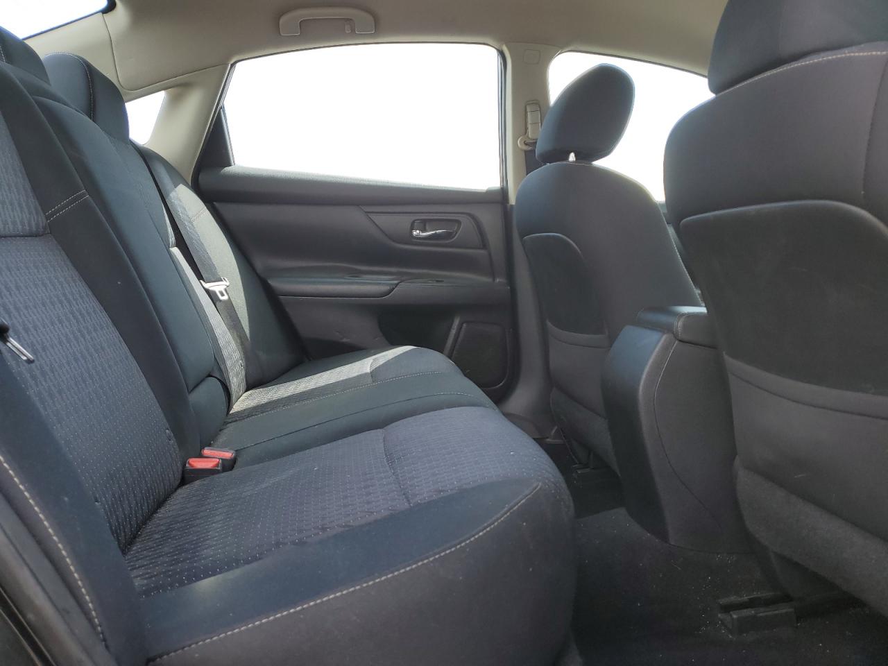 Nissan Altima 2.5 Image 10