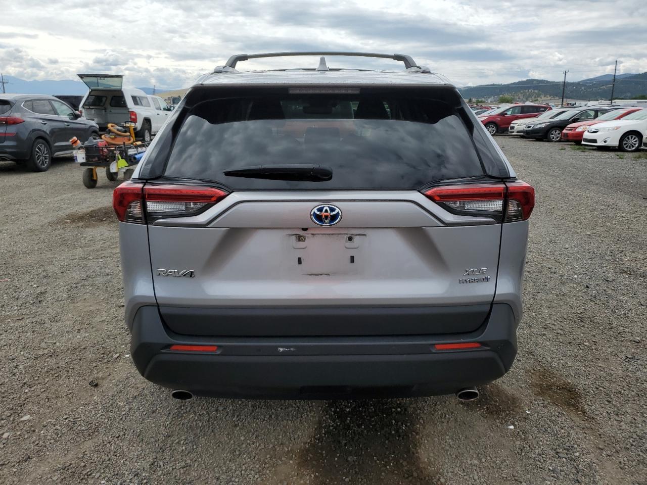 Toyota RAV4 Xle Image 10