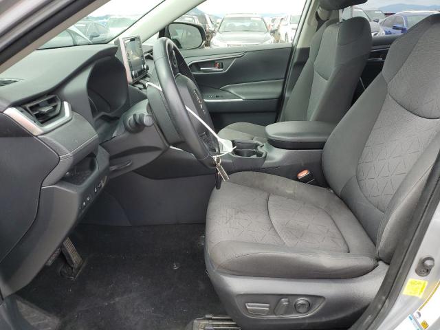 Toyota RAV4 Xle Image 5