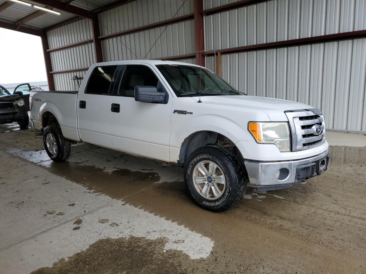 Ford F-150 Supercrew Image 3