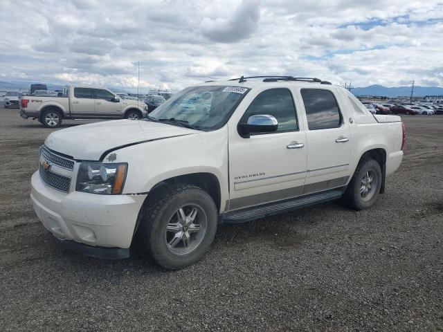  Salvage Chevrolet Avalanche