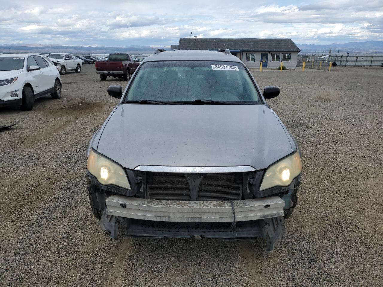 Subaru Legacy Image 3