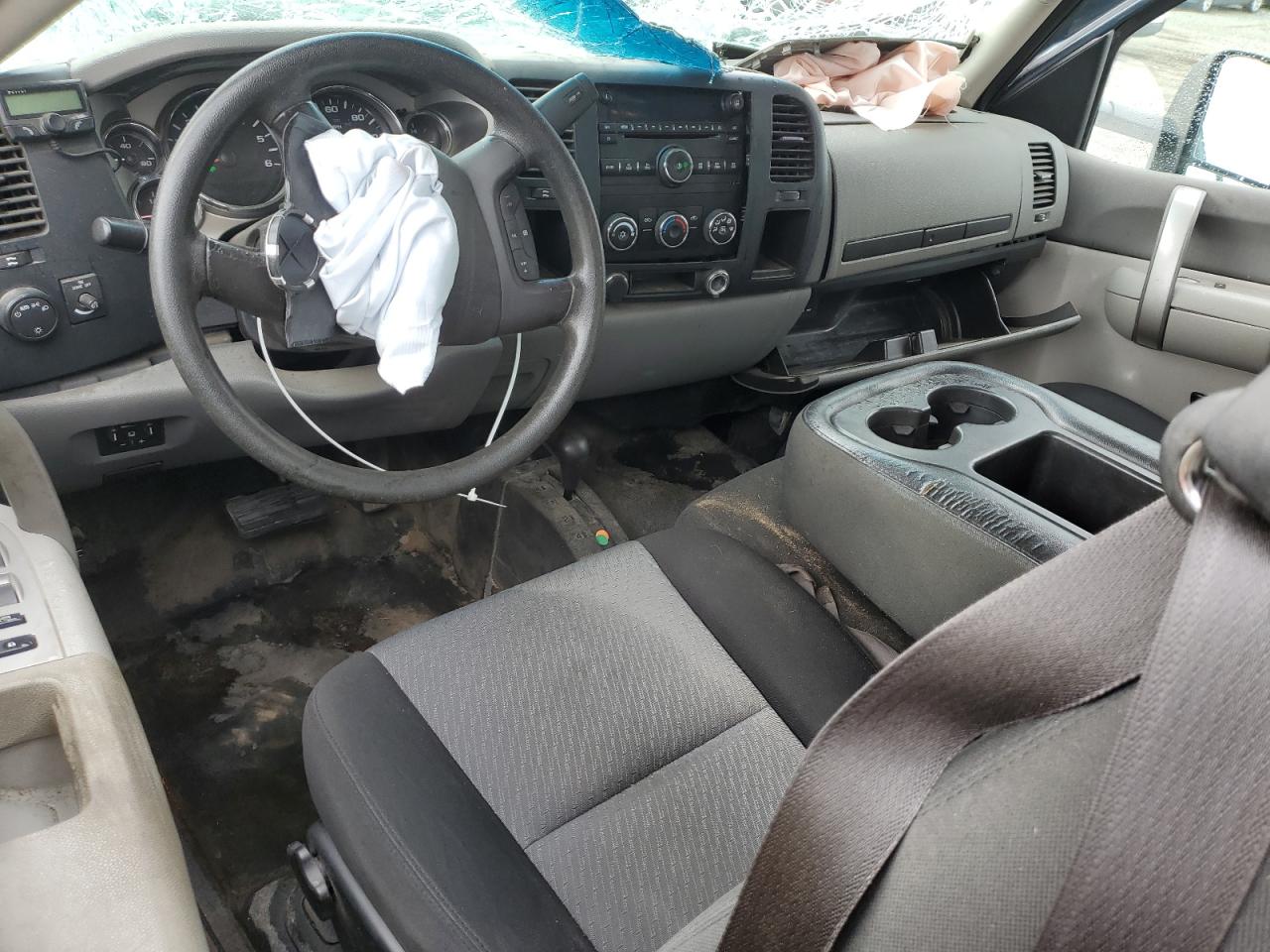 GMC Sierra K2500 Heavy Duty Image 10