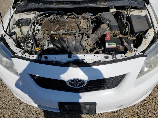 Toyota Corolla Base Image 11