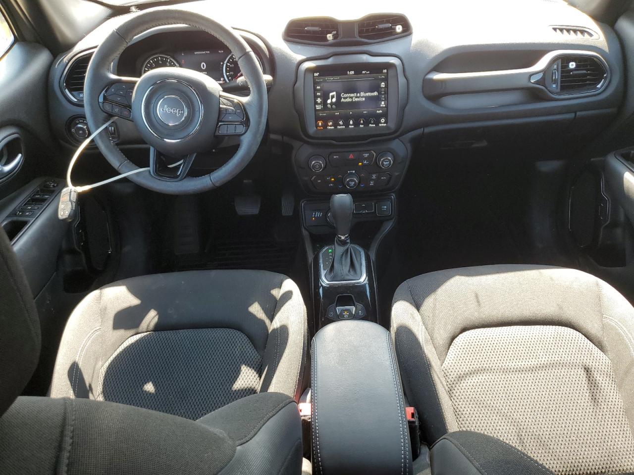 Jeep Renegade Altitude Image 5