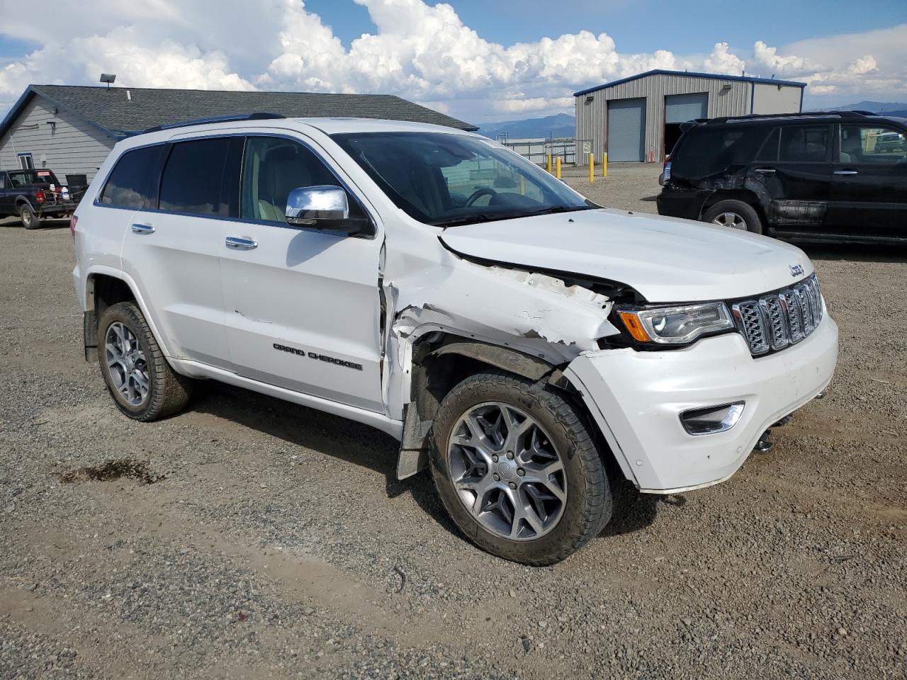 Jeep Grand Cherokee Overland Image 7