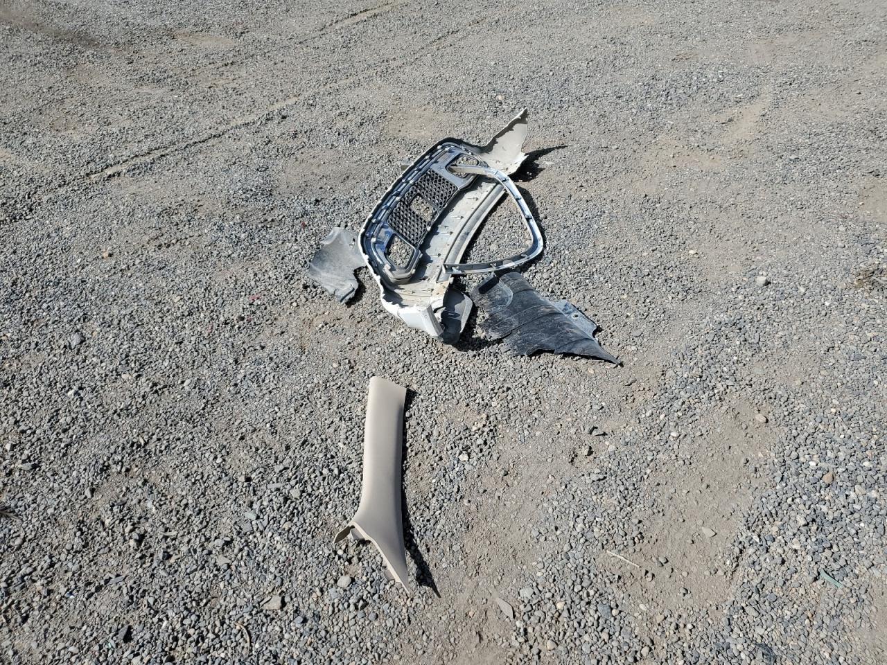 Jeep Grand Cherokee Overland Image 12