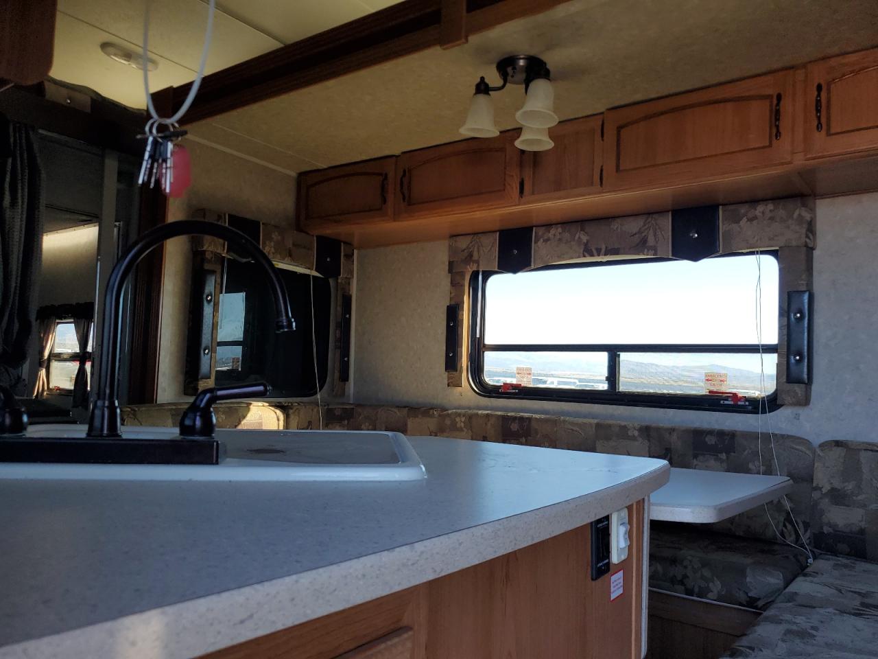 Palomino 5th Wheel Image 5