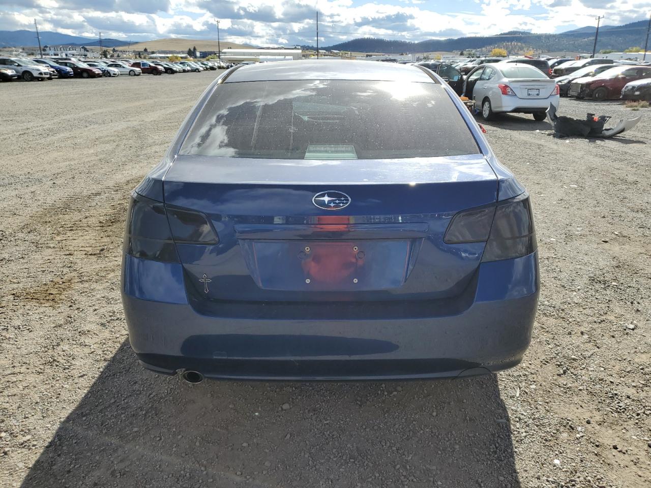 Subaru Legacy 2.5i Limited Image 3