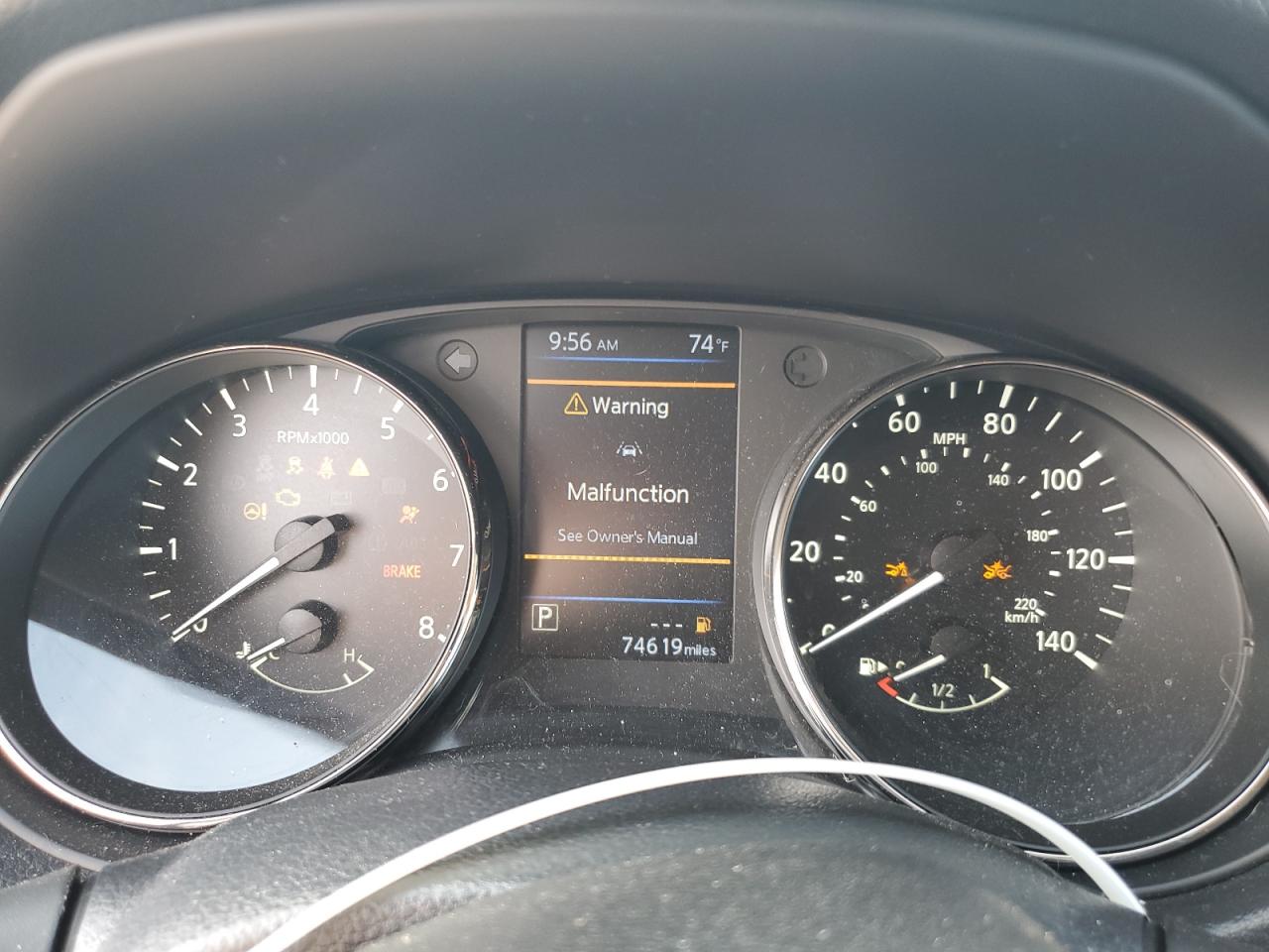 Nissan Rogue S Image 9