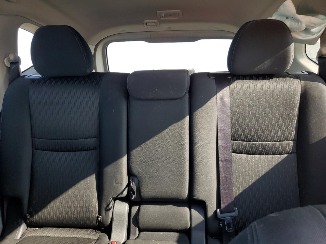 Nissan Rogue S Image 14