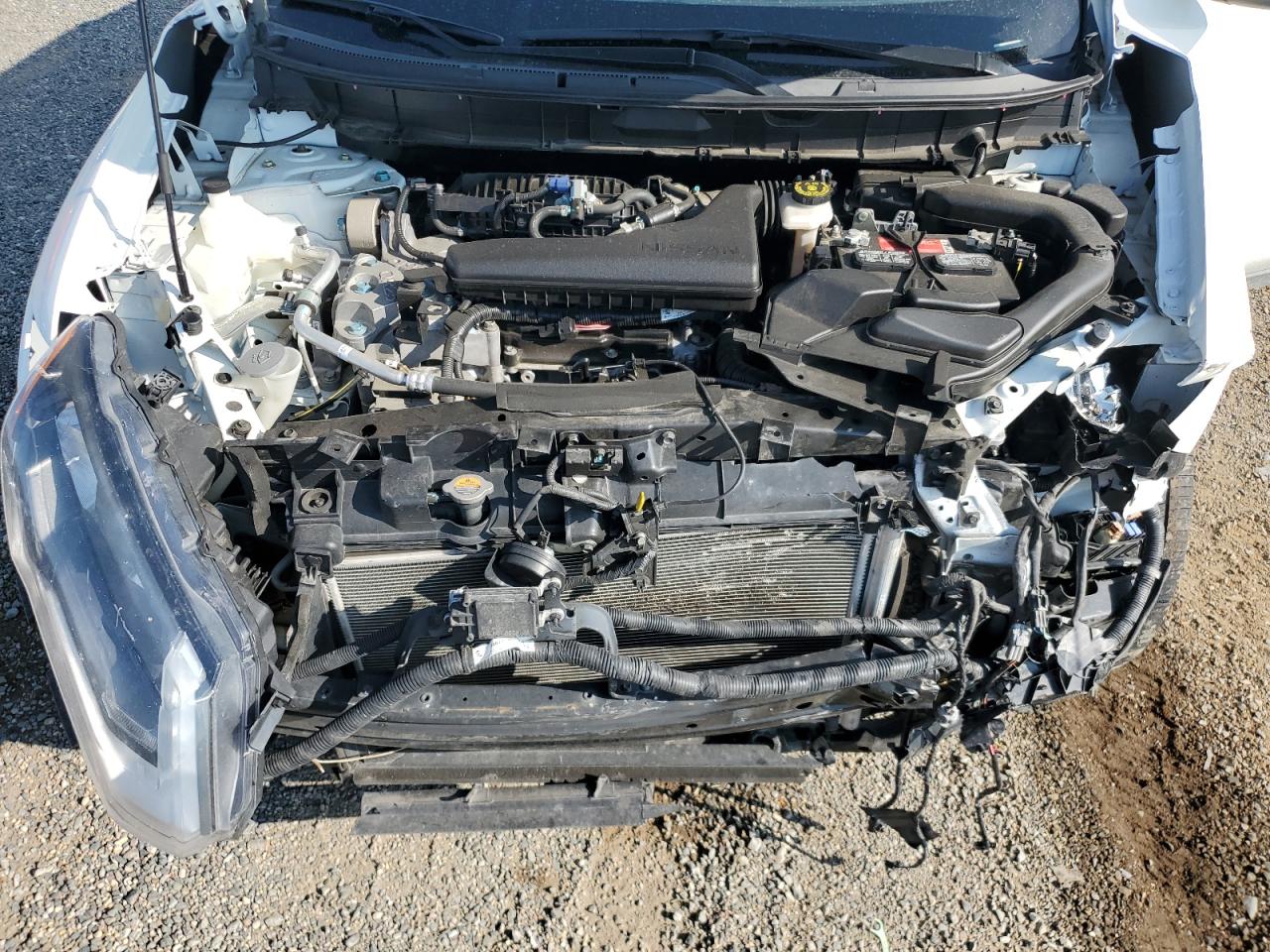 Nissan Rogue S Image 8