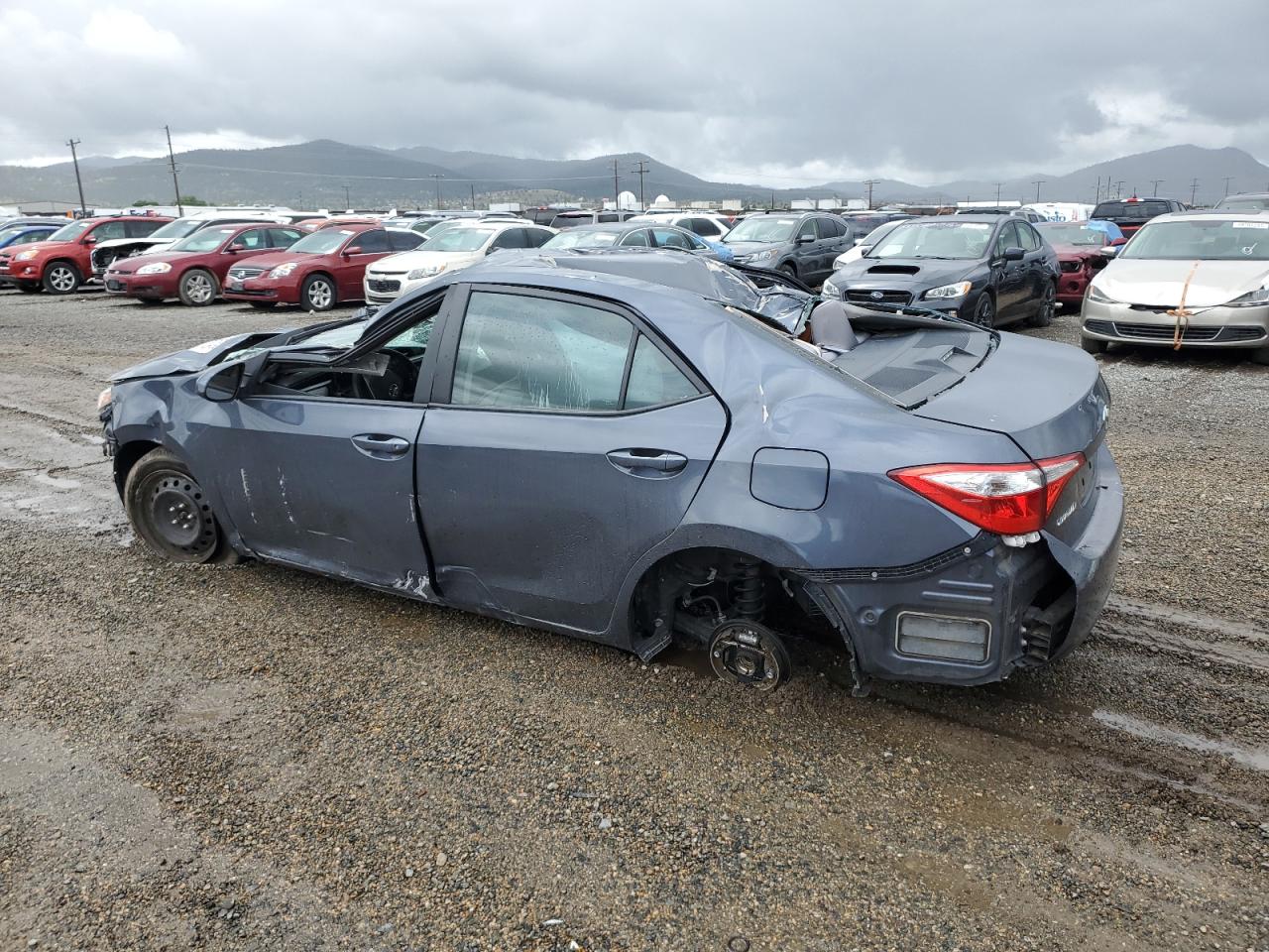 Toyota Corolla L Image 11