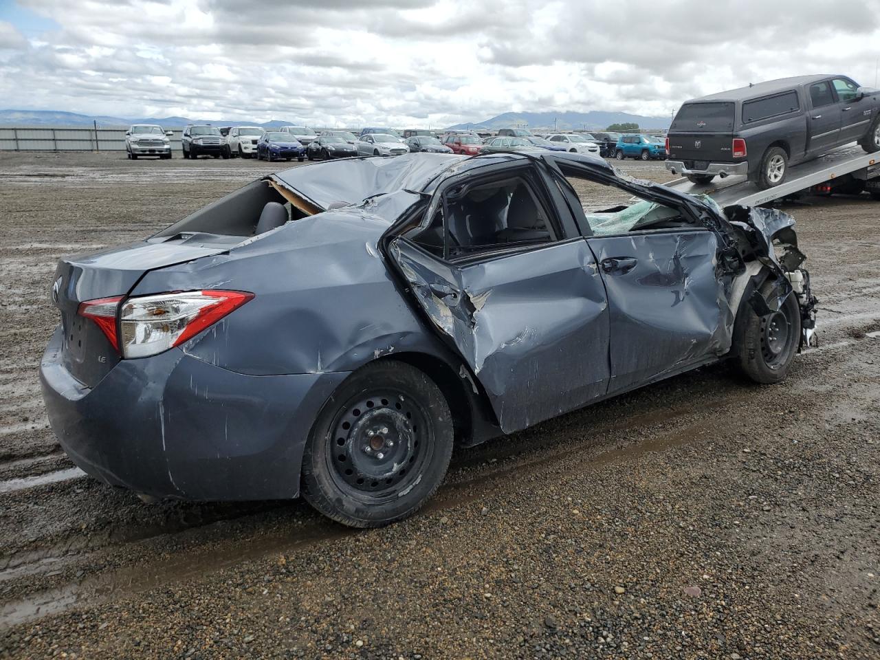 Toyota Corolla L Image 9