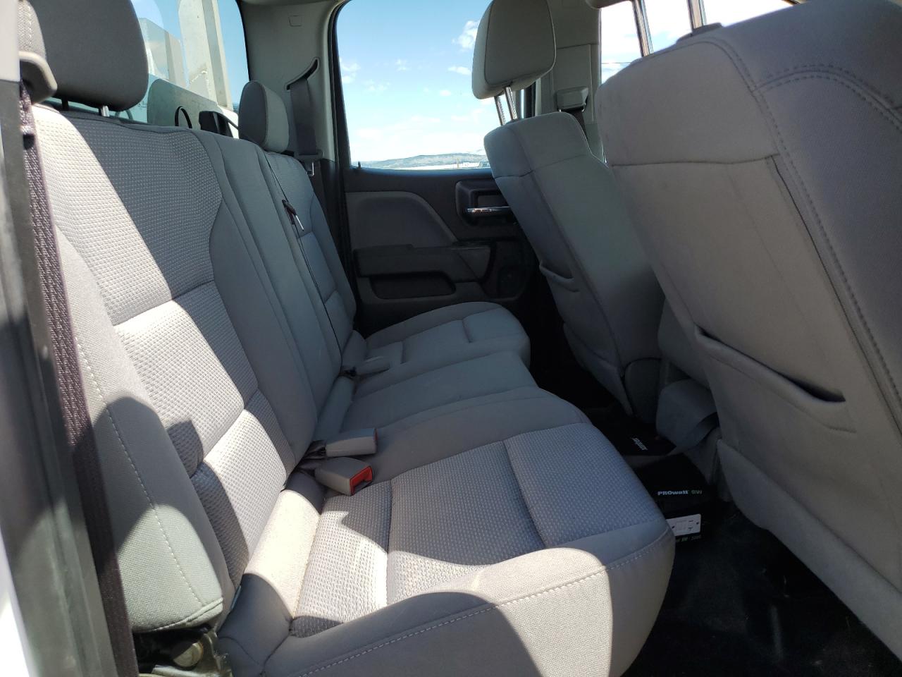 Chevrolet Silverado K2500 Heavy Dut K2500 Heavy Duty Image 9