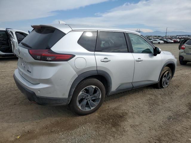 Nissan Rogue Sv Image 4
