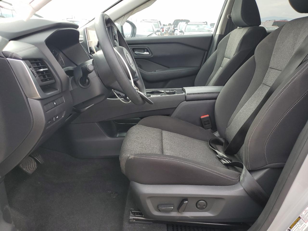 Nissan Rogue Sv Image 6