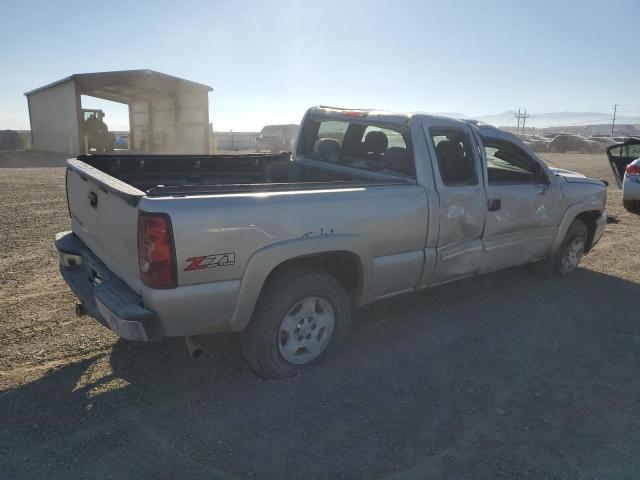 Chevrolet Silverado K1500 Image 3