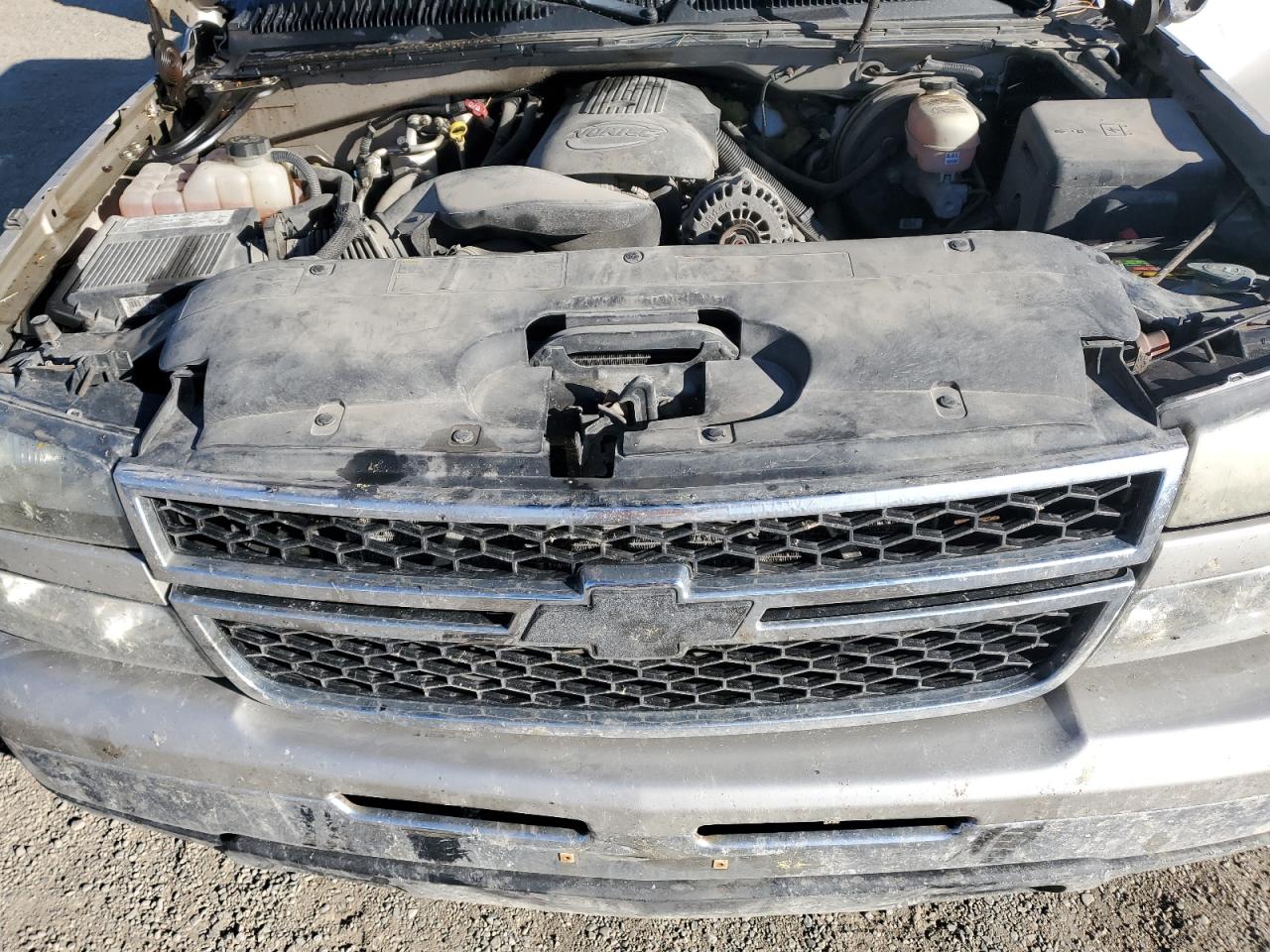 Chevrolet Silverado K1500 Image 12