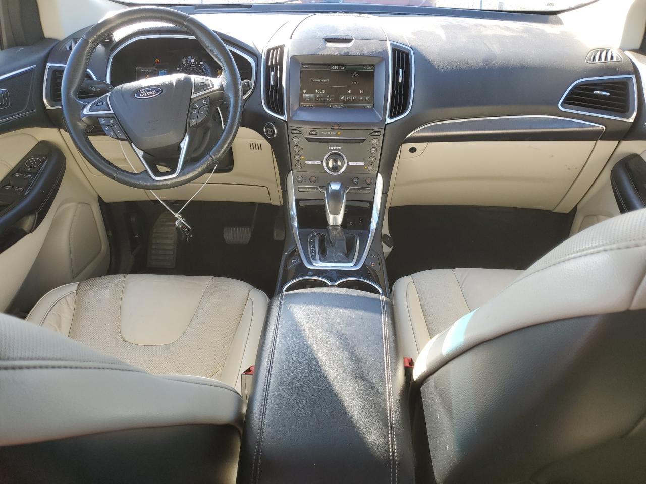 Ford Edge Titanium Image 7