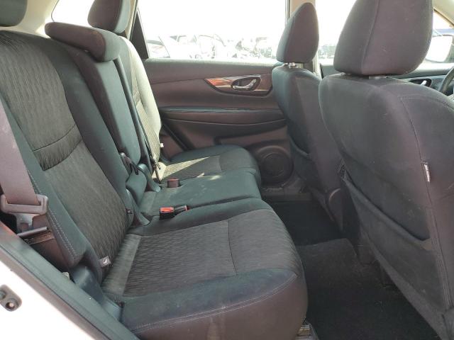 Nissan Rogue S Image 7