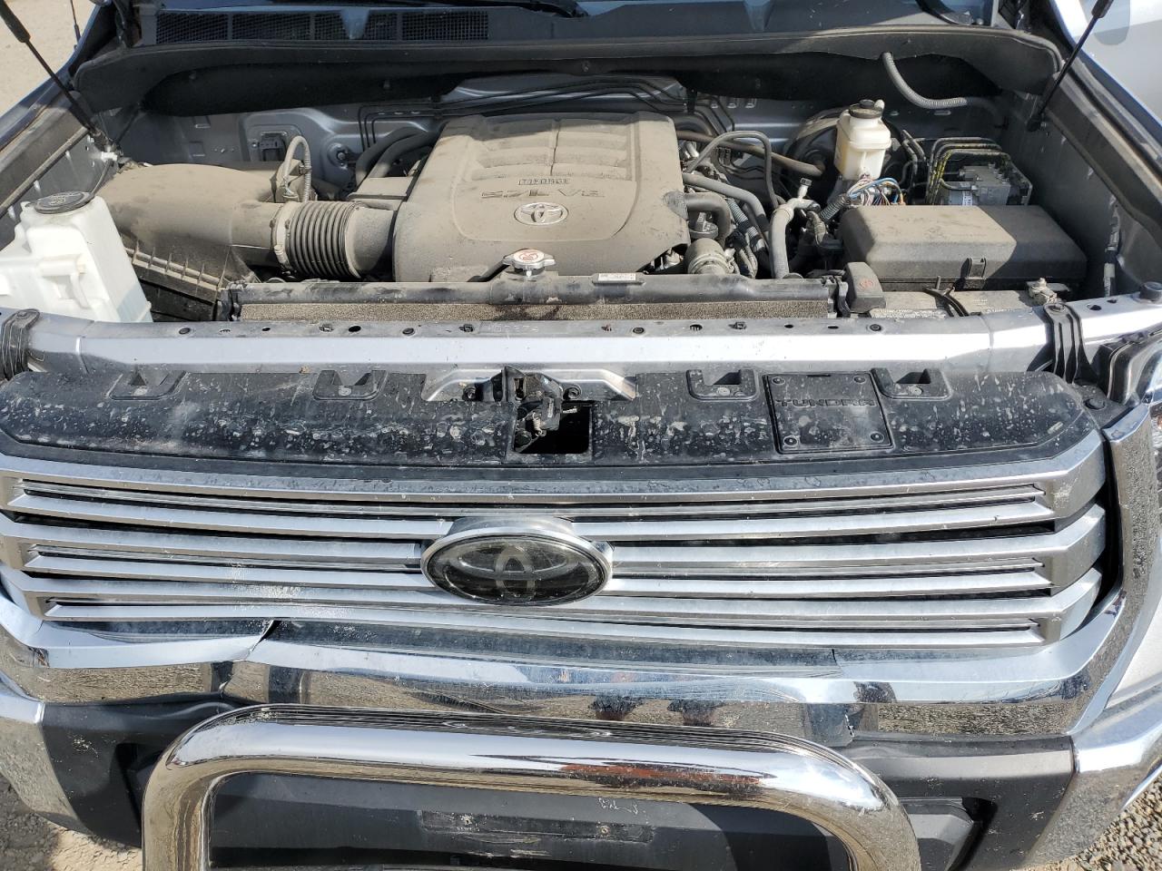 Toyota Tundra Crewmax Limited Image 10