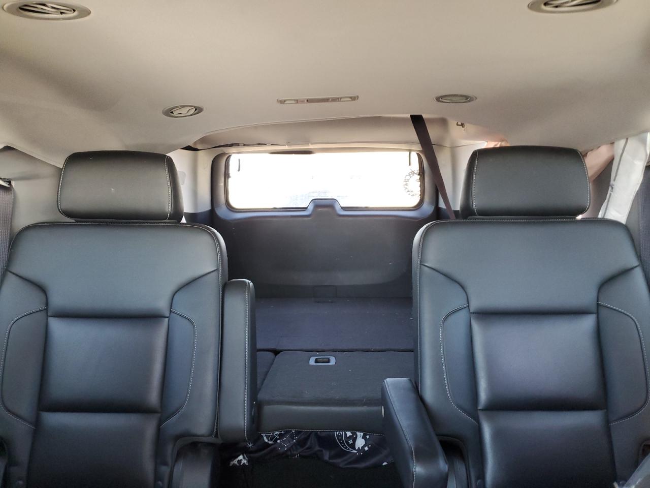 Chevrolet Suburban K1500 Lt Image 10