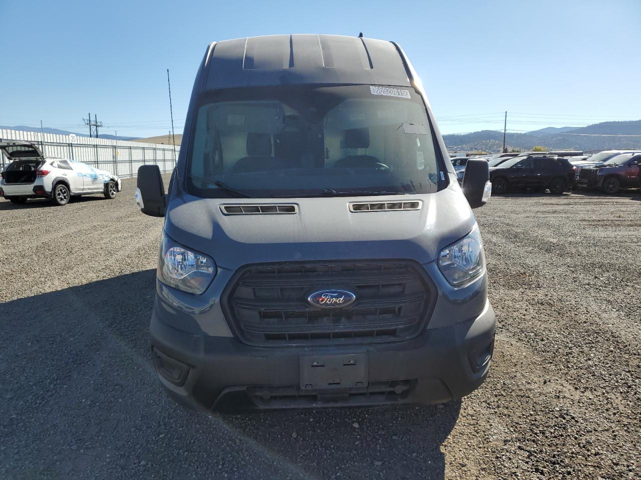 Ford Transit T-250 Image 5