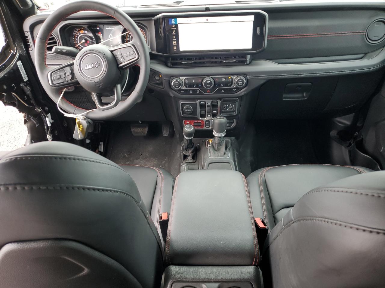 Jeep Wrangler Rubicon Image 10