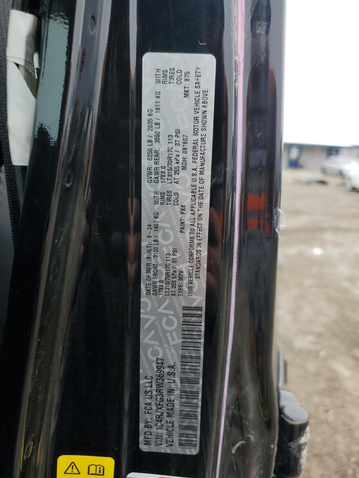 Jeep Wrangler Rubicon Image 11