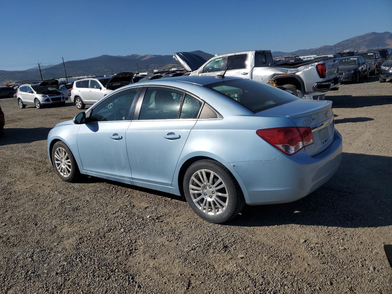 Chevrolet Cruze Eco Image 2