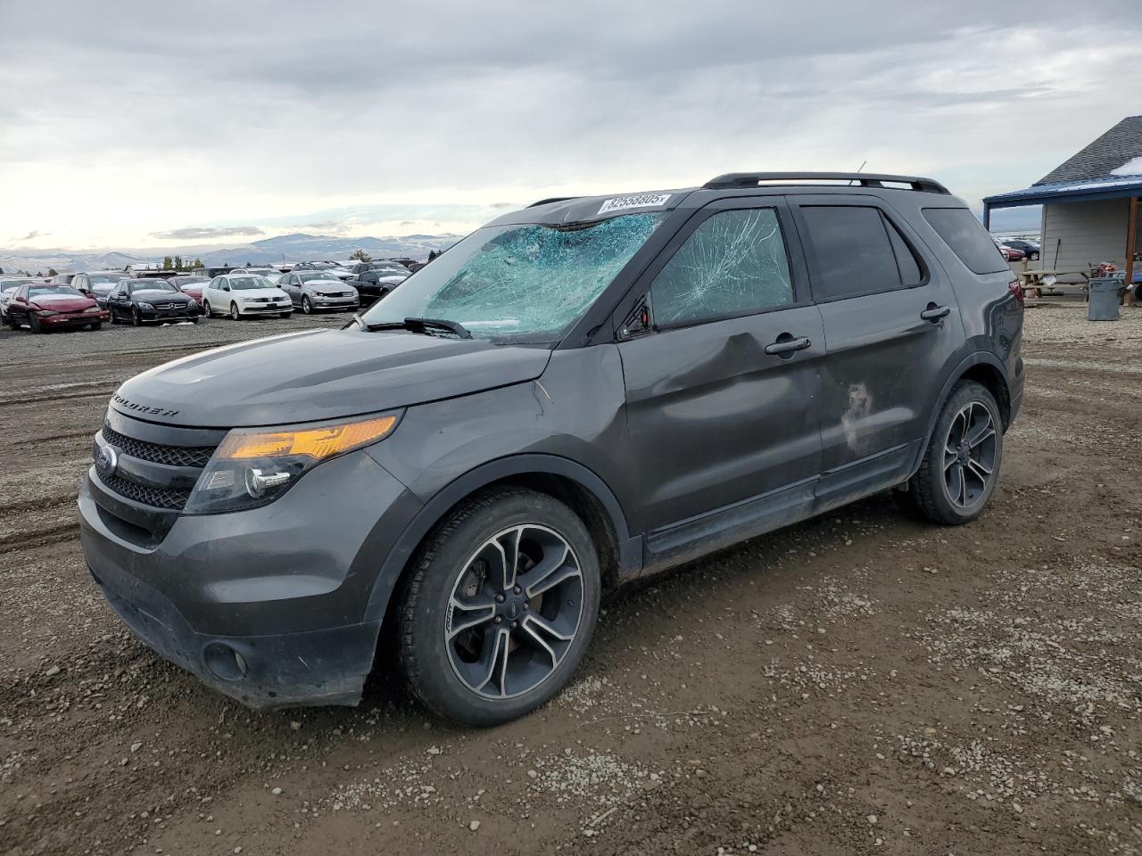 Ford Explorer Sport Image 1