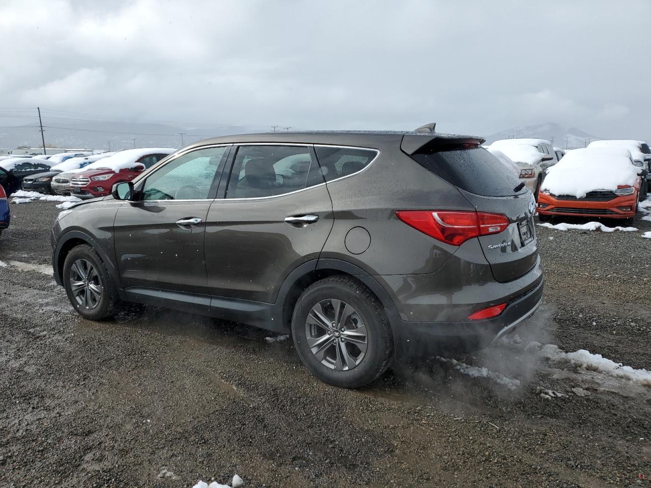 Hyundai SANTA FE Image 2