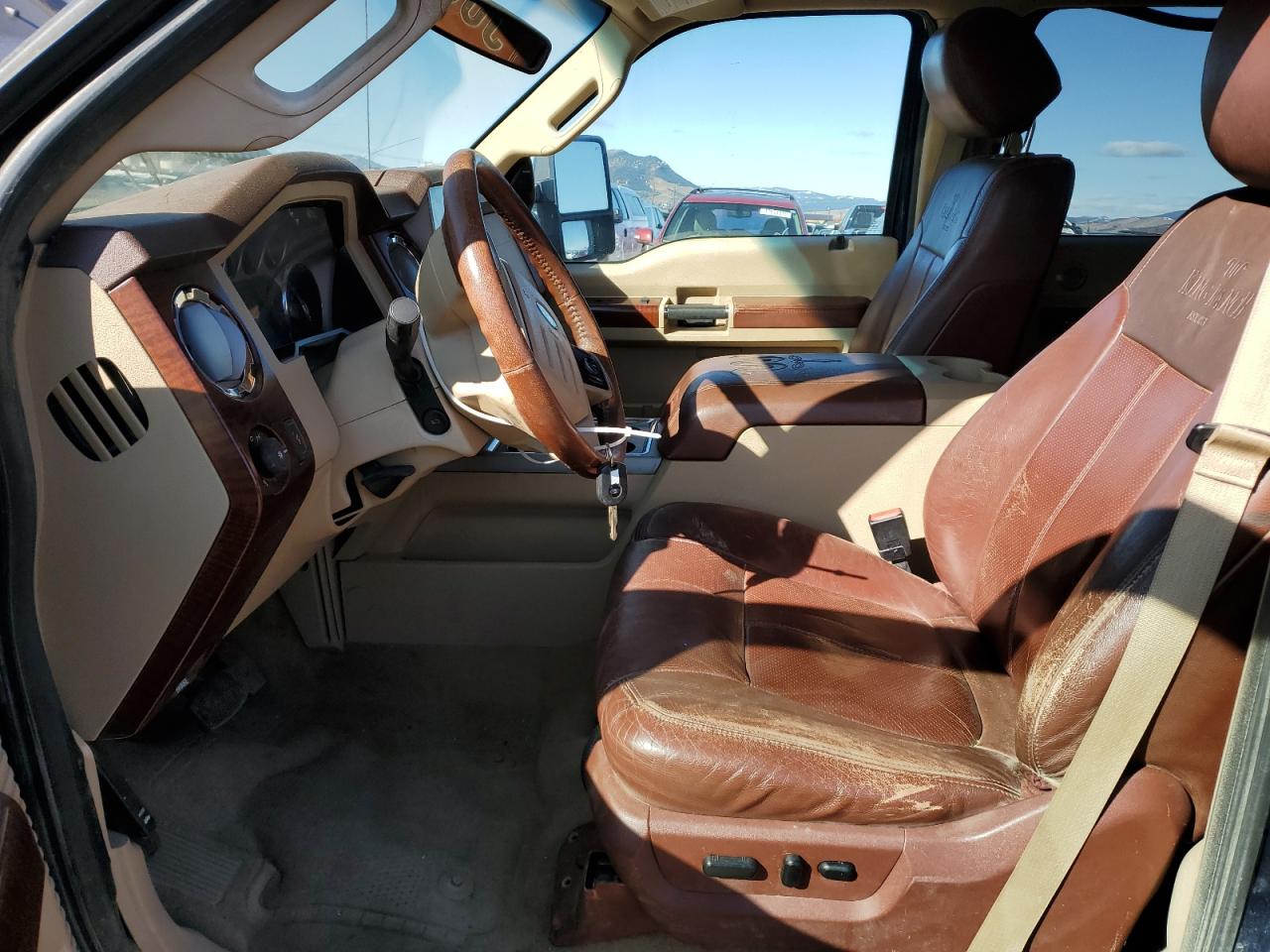 Ford F-350 Super Duty Image 11