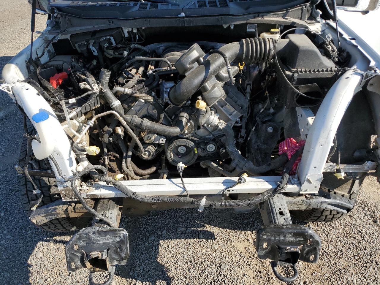 Ford F-150 Xlt Image 12