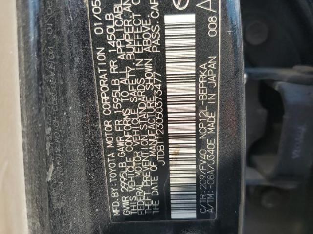 Toyota ECHO Image 10