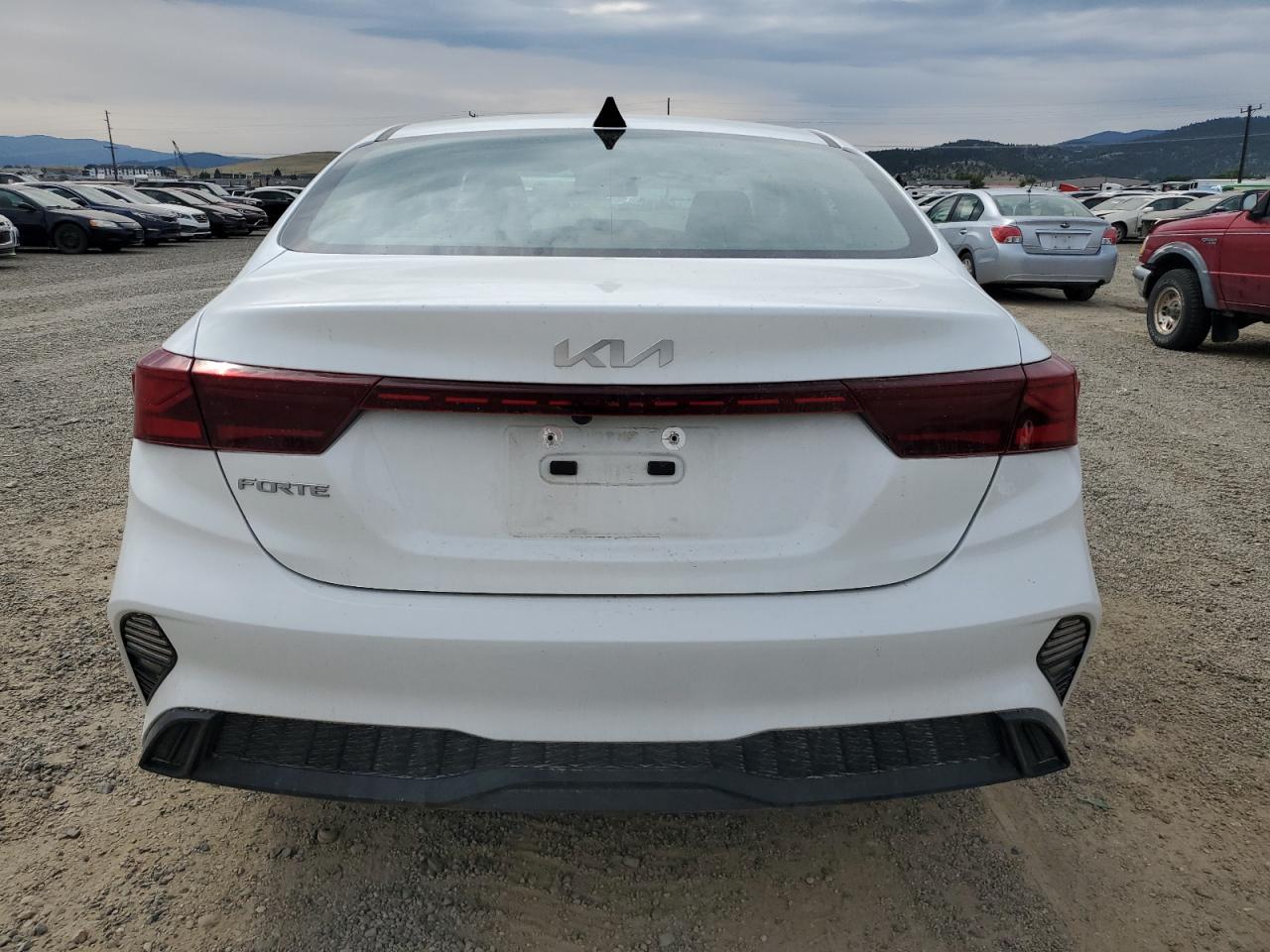 Kia Forte Lx Image 11