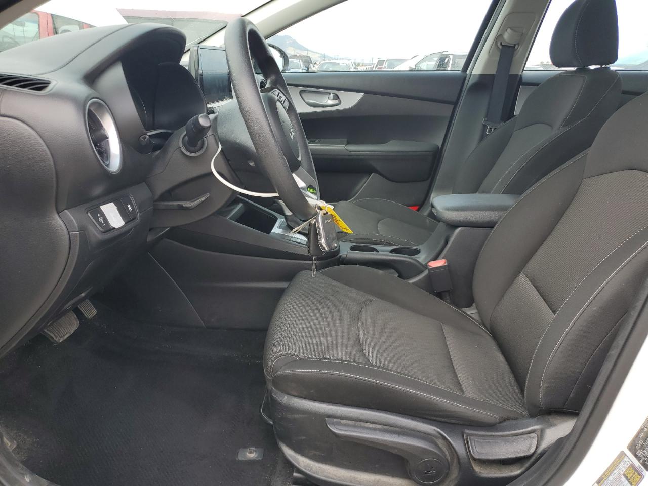 Kia Forte Lx Image 12