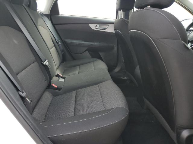 Kia Forte Lx Image 2