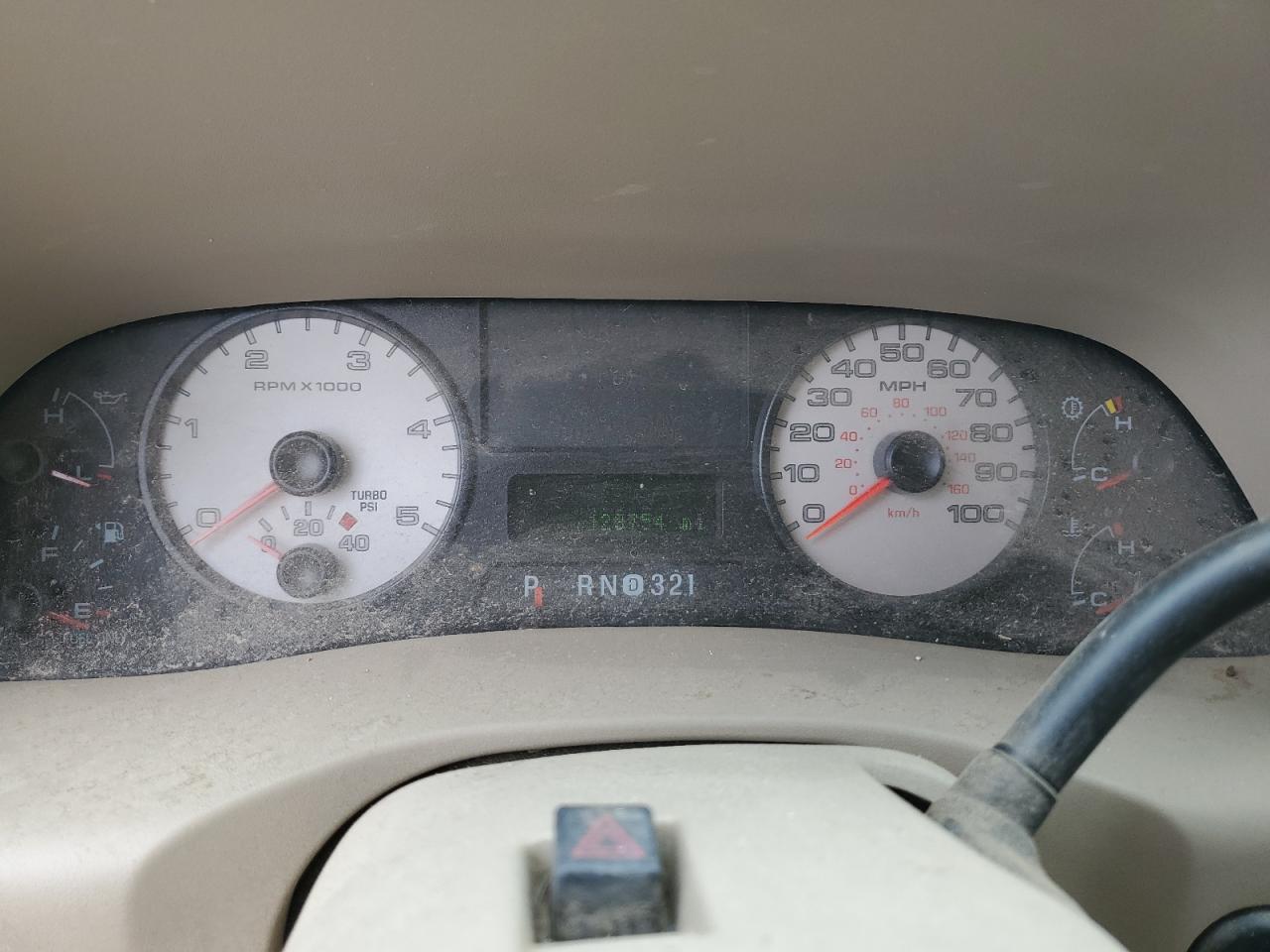 Ford F-250 Super Duty Image 2