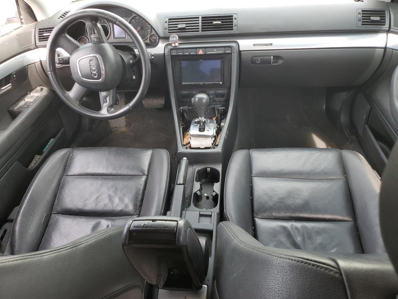 Audi A4 2.0t Quattro Image 10