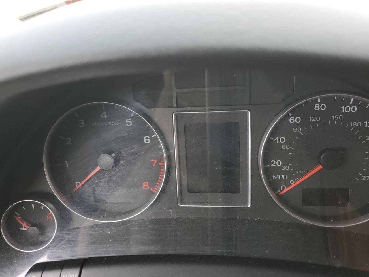 Audi A4 2.0t Quattro Image 2